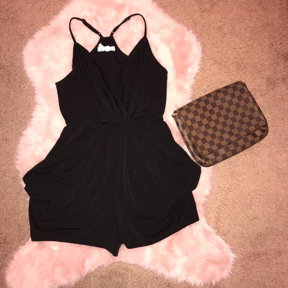BCBGeneration Dresses & Skirts - Bcbg short romper So cute on! Jumper xs